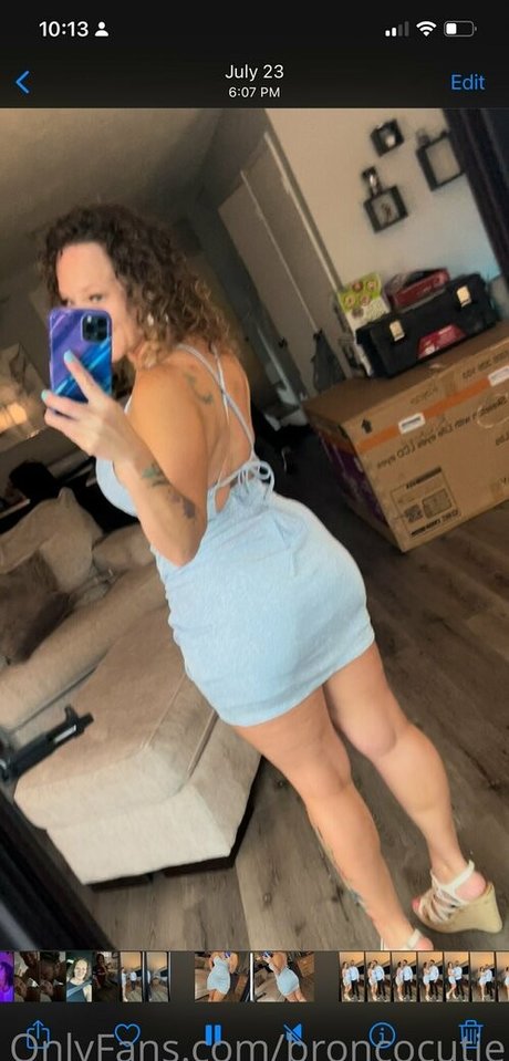 Broncocutie star nude image