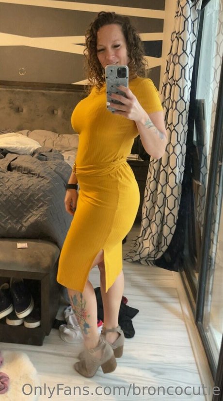 Broncocutie star pic