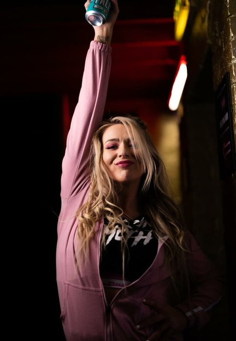 Session Moth Martina exclusive model archive