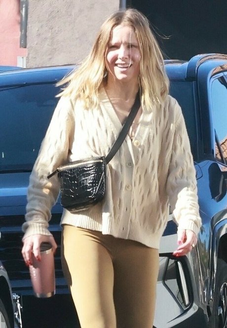 Kristen Bell Profile pic