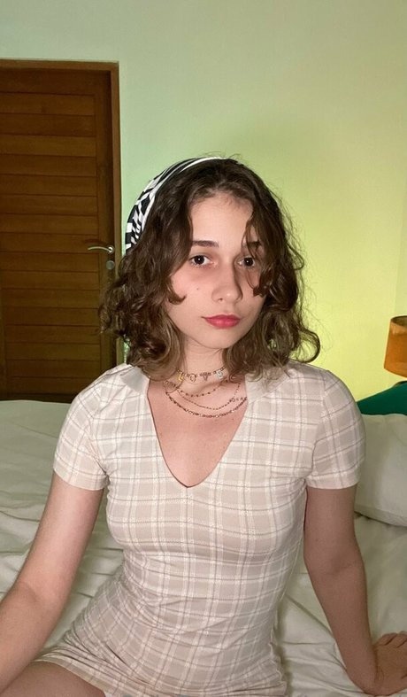 naaami pornographic model pic