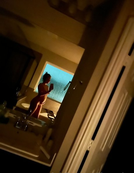 lilopeaches pornstar pictures