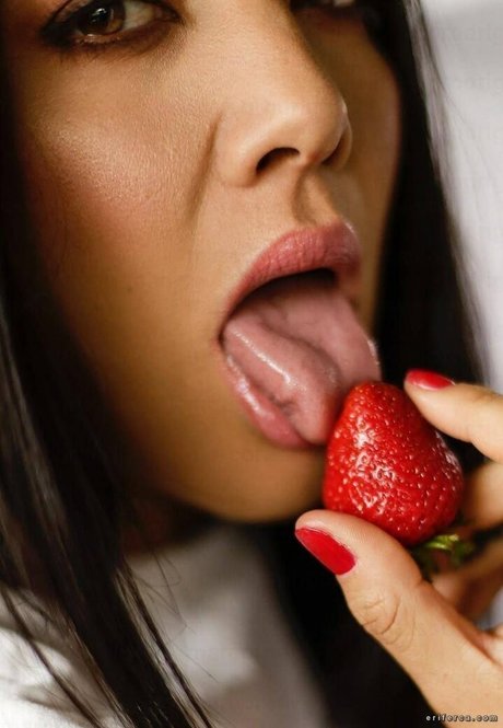 Erika Fernandez sex star images