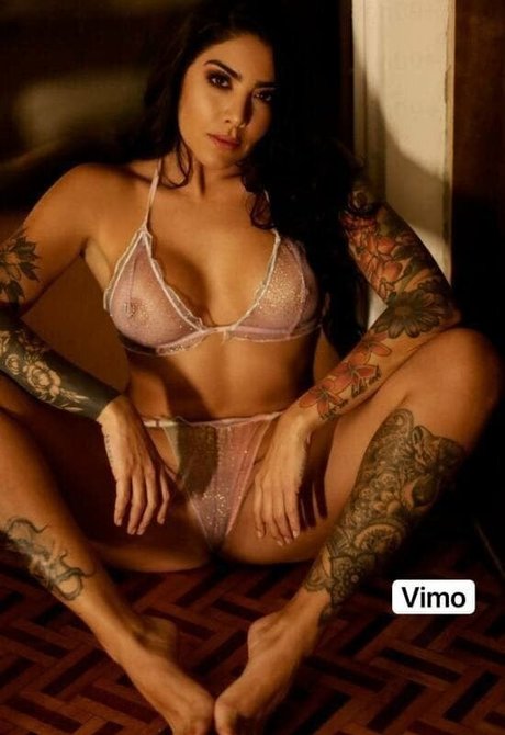 Erika Fernandez erotic actress images