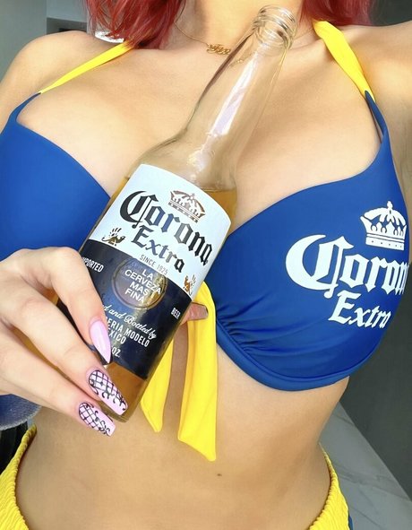 onlyfina model naked galleries