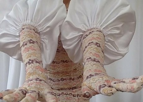 onlyfina art model image