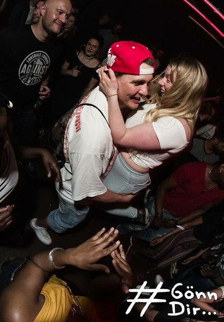 Laura Katz high quality model image