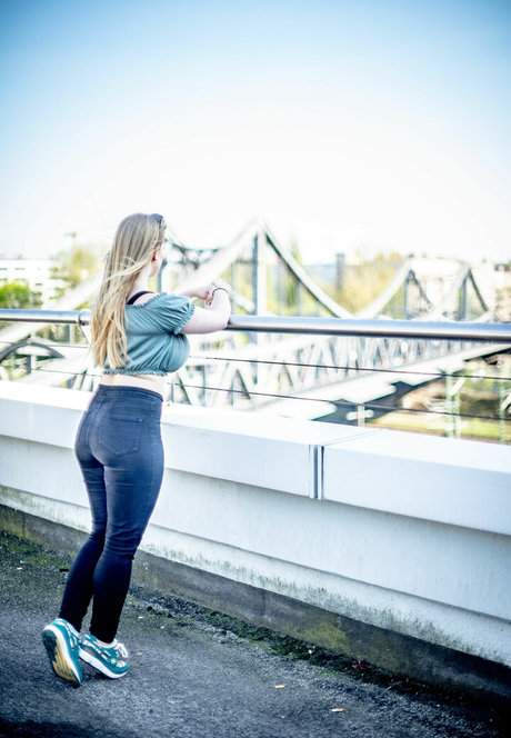 Laura Katz star top image