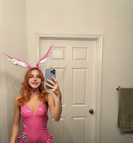 rylieeee nude star pics