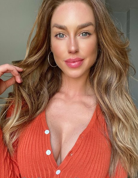 elizarosewatsonfree pornstar top photo