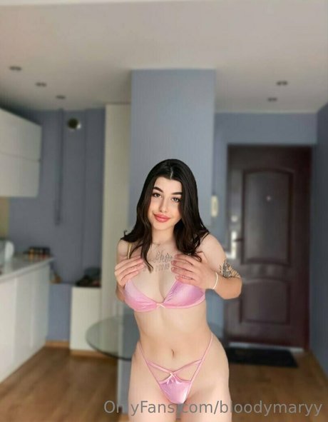 bloodymaryy pornstar adult photo