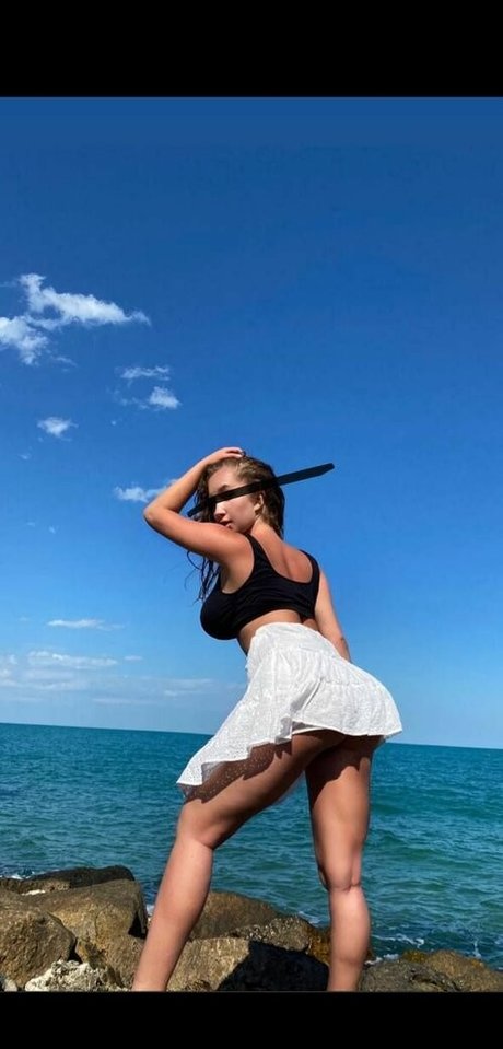 Nika Arven best model photos