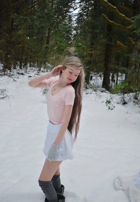 x snowie x pretty model images