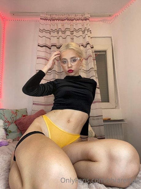 Chiaretta nudes model galleries