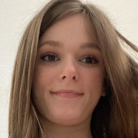 Bratgf xxx model image