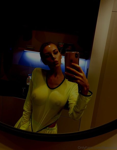 Lily Ermak model top galleries