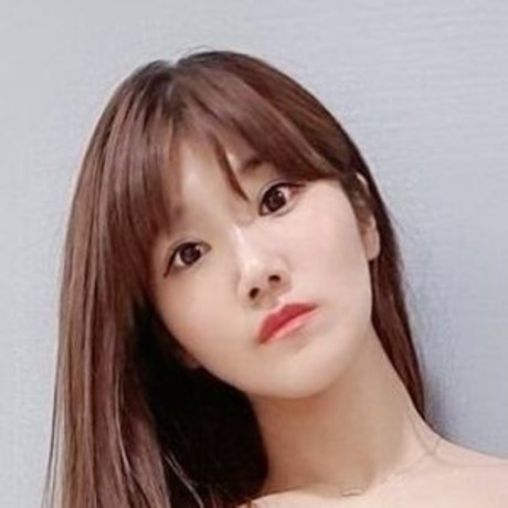 amysong99 star nude photos