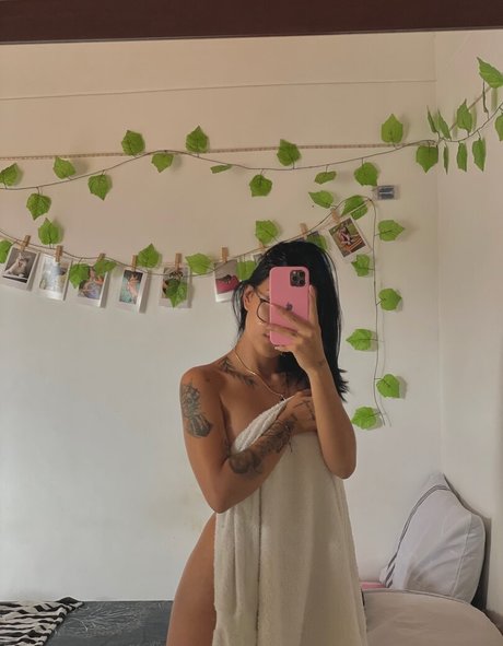 Manuela valenzuelaaa star beautiful archive