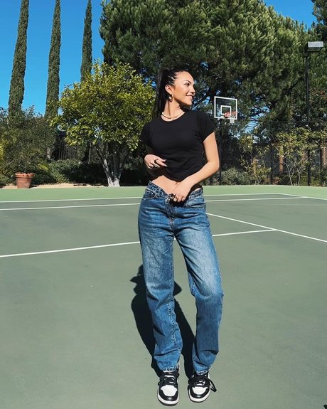 Rylin Utah erotic pornstar photo