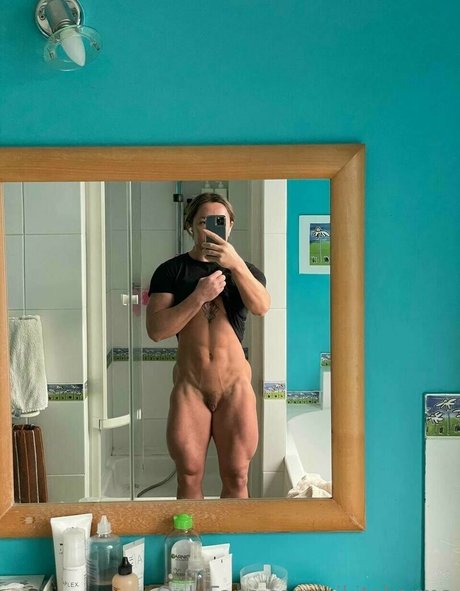 nikitakarma pornstar nudes pic