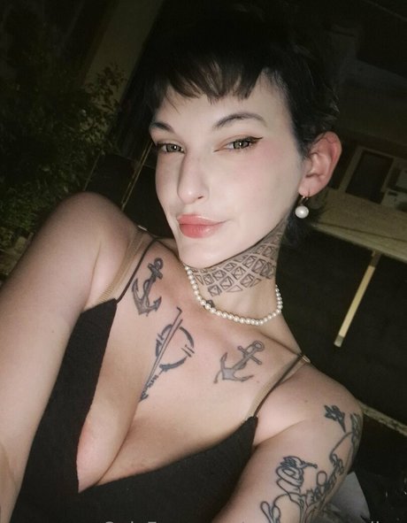 Nausicaa Rondina_ nice model galleries