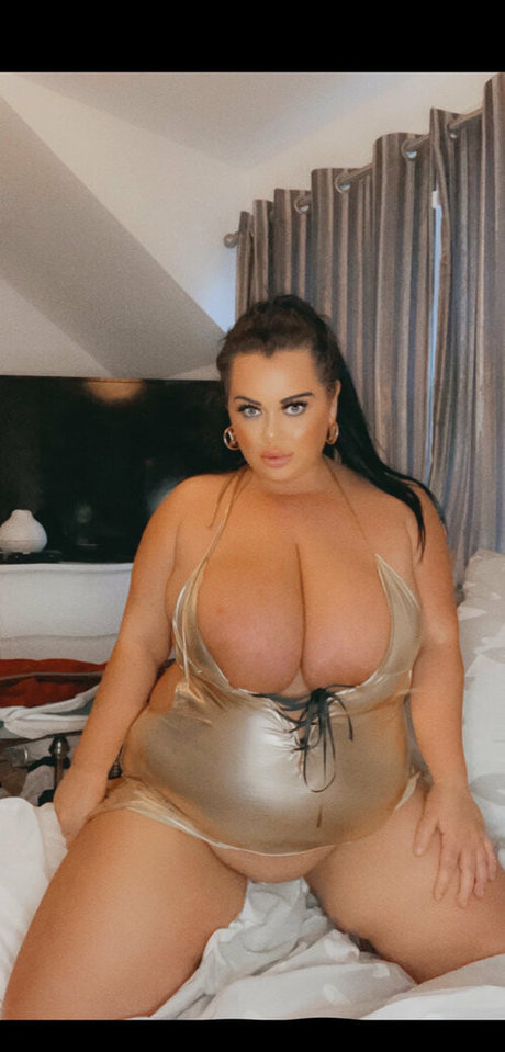 Curvykb free model galleries