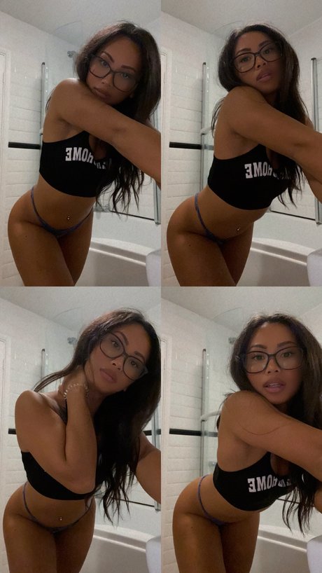 Peachytara model porn pictures