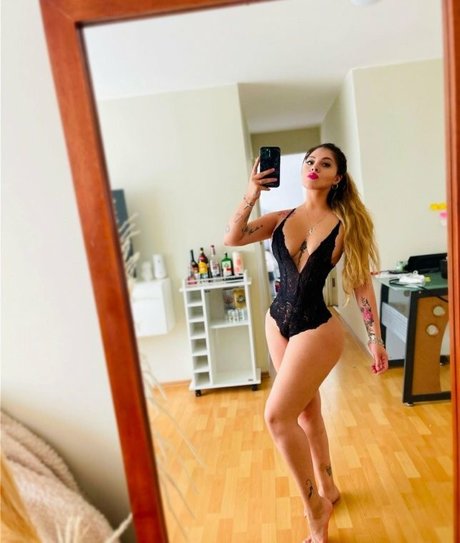 Stefany Camus Gutierrez top model images