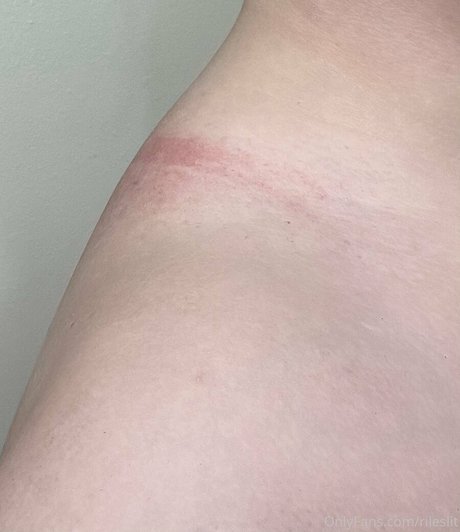 Rileslit pornstar hot pics