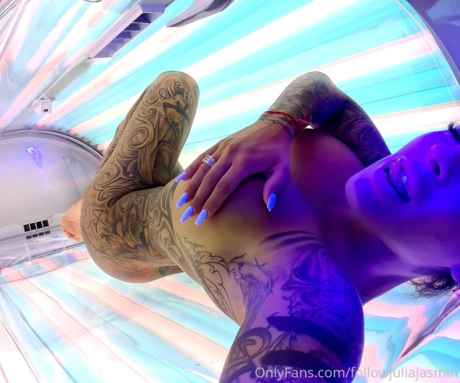 Julia Jasmin nude model pics