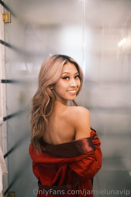 Adventuresof RxB model hot galleries