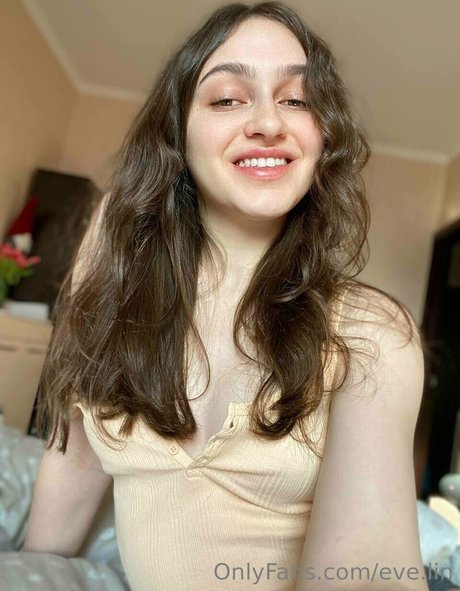 eve lin star exclusive pic