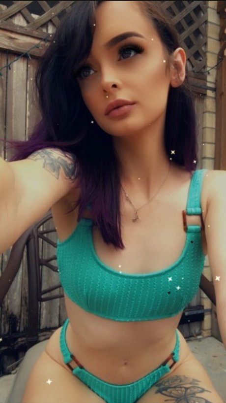 Mystichan pornstar sexy img