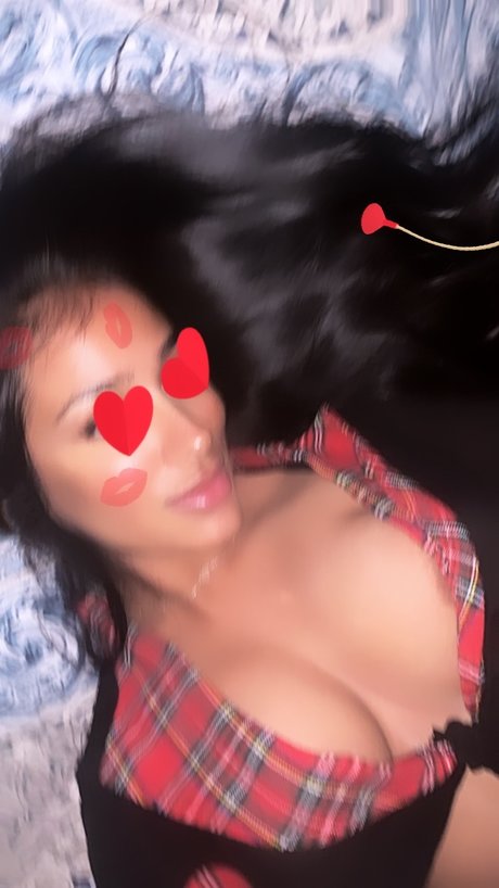 caramelcandyxxx model hd pictures