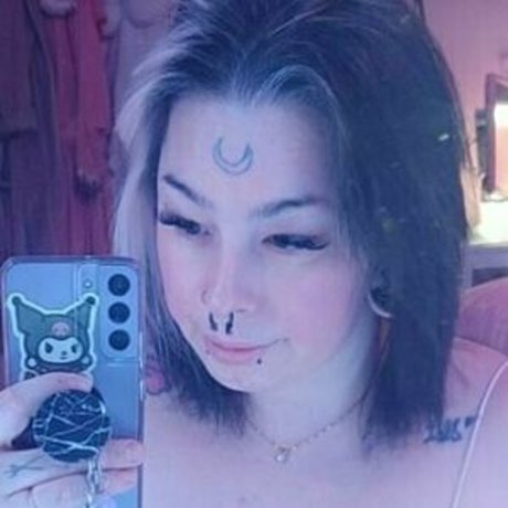 Nikkiwellsof star xxx image