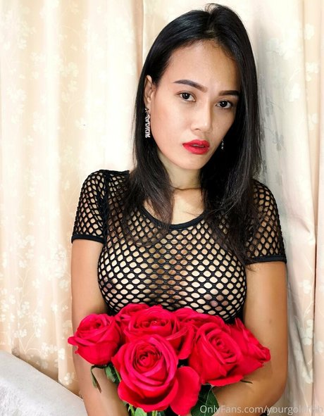 Yourgoldfish model free pic