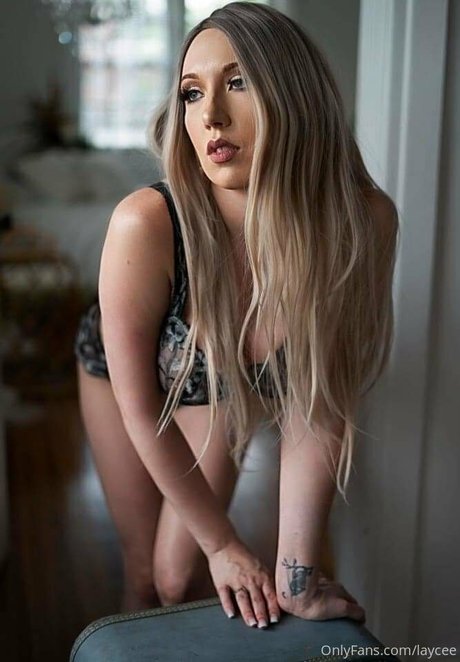 _laycee model best image