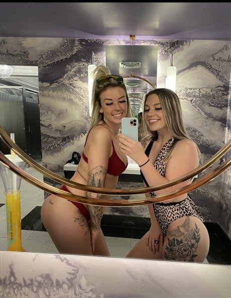 wtkhxrated hot actress pics