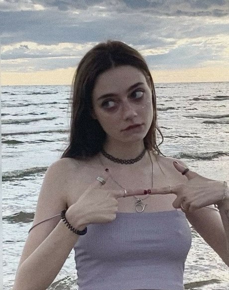 Ghostcrybaby model best pic