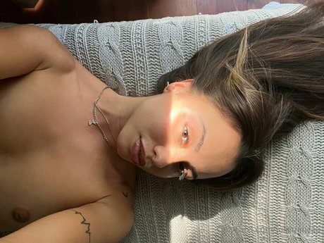 Juli Cuenca star photos