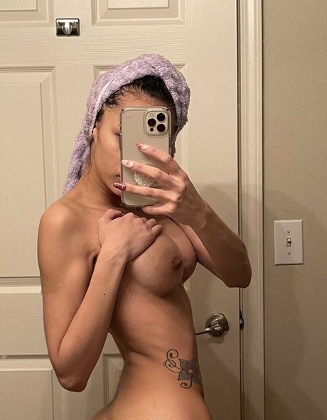 Skylar Fox star naked pictures