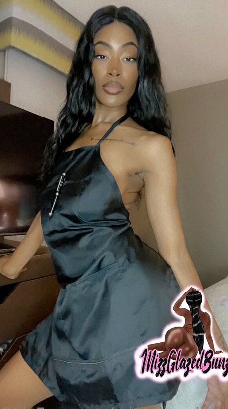 MizzGlazedBunz beautiful actress pic