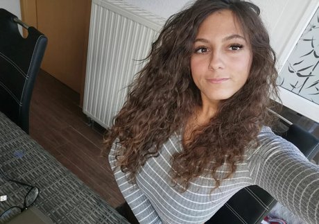 KaitySun sexy actress archive