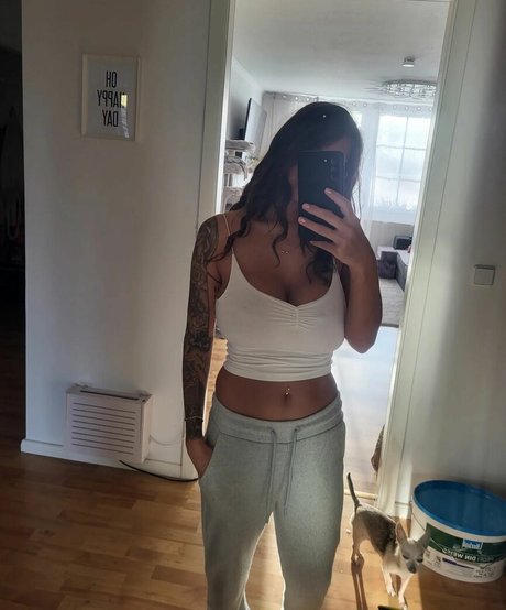 KaitySun pornstar naked pictures