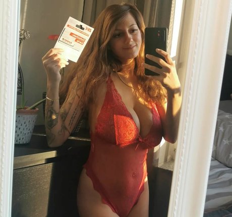 KaitySun Profile pic