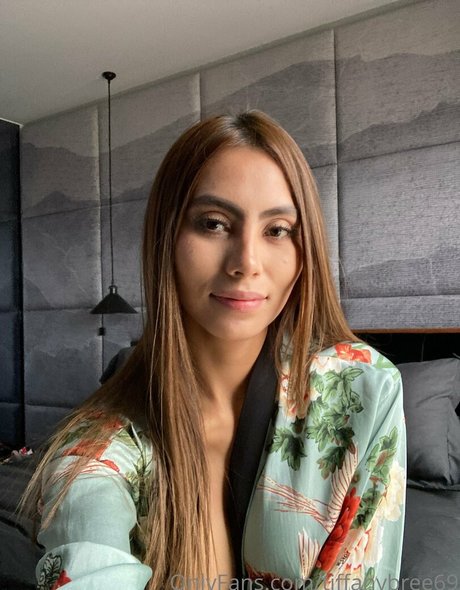 tiffanybreefree star exclusive img