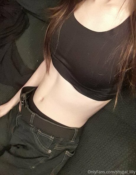 Shygal lilly model hot photo