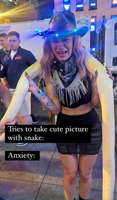 lindseyparanormal art pornstar photo