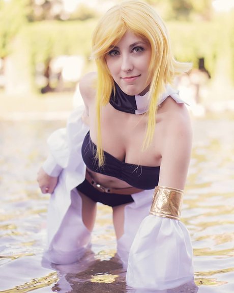 Pink Fluffy Kitchicorn sex model archive