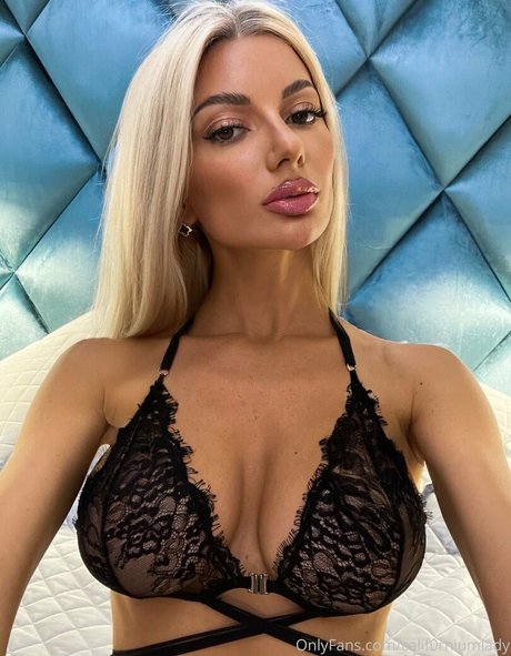 calif0rniumlady model nudes gallery